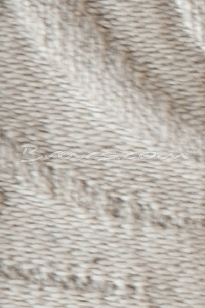 557TG048