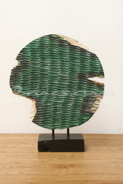 587VF002